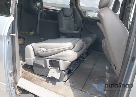 2006 Dodge Grand Caravan Sxt z USA, uszkodzony, nr VIN 2D4GP44L76R792994